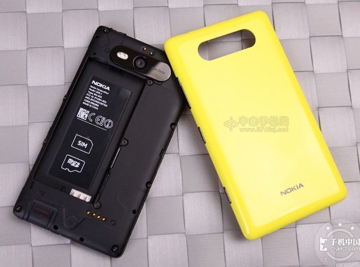 中山NOKIA Lumia 820专卖店 NOKIA Lumia 82